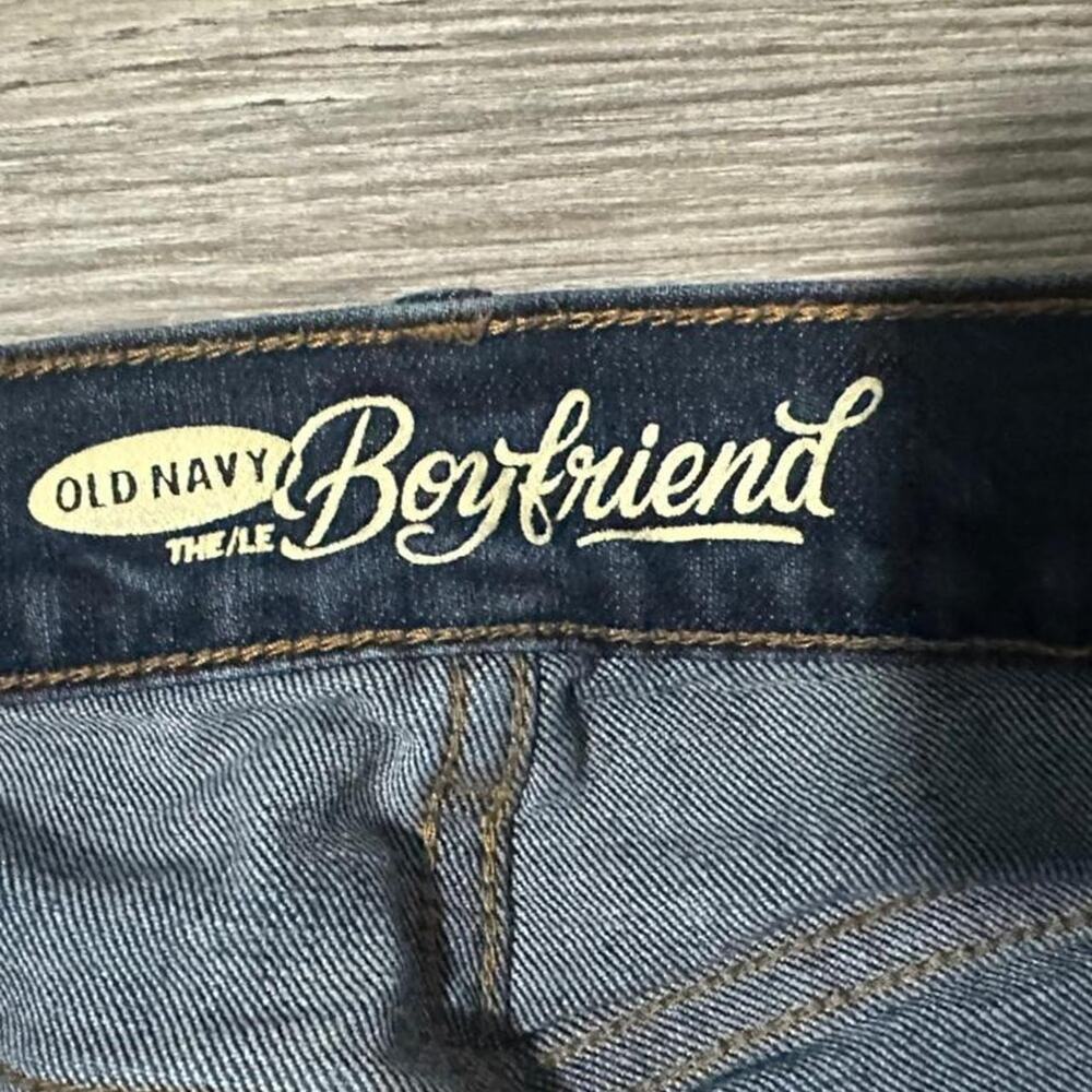 Old navy boyfriend dark wash - Picture 2 of 4